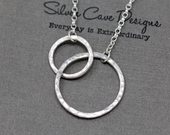 Sterling Silver Circle Necklace|Interlocking Circles Necklace|Sterling Silver Infinity Circle Necklace|Mothers Daughter Pendant|Gift for Her