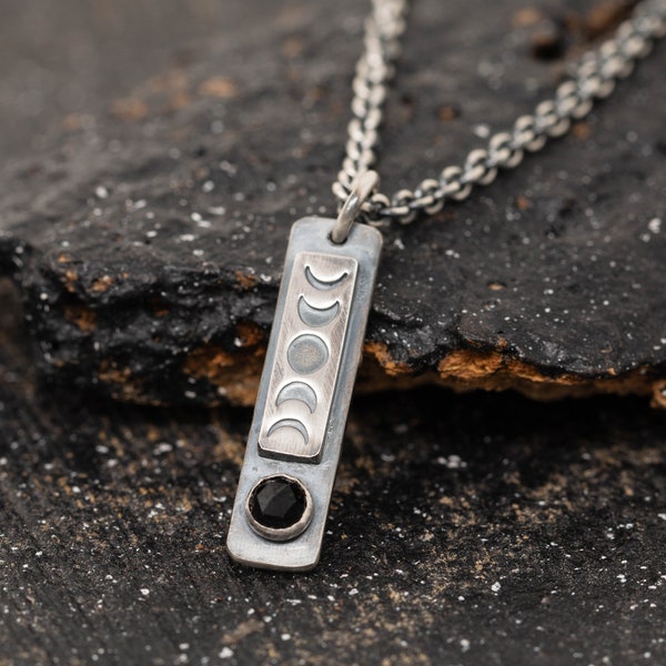 Pensile Moon Phases Lunar Pendant And Necklace - Valerie main image 1