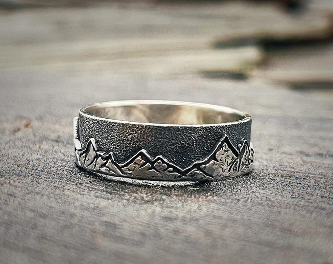 Skycrest Band • Mountain Range Ring • Sterling Silver Textured Landscape Band • 7.5mm Wide Ring • Nature Inspired Jewellery • Handmade