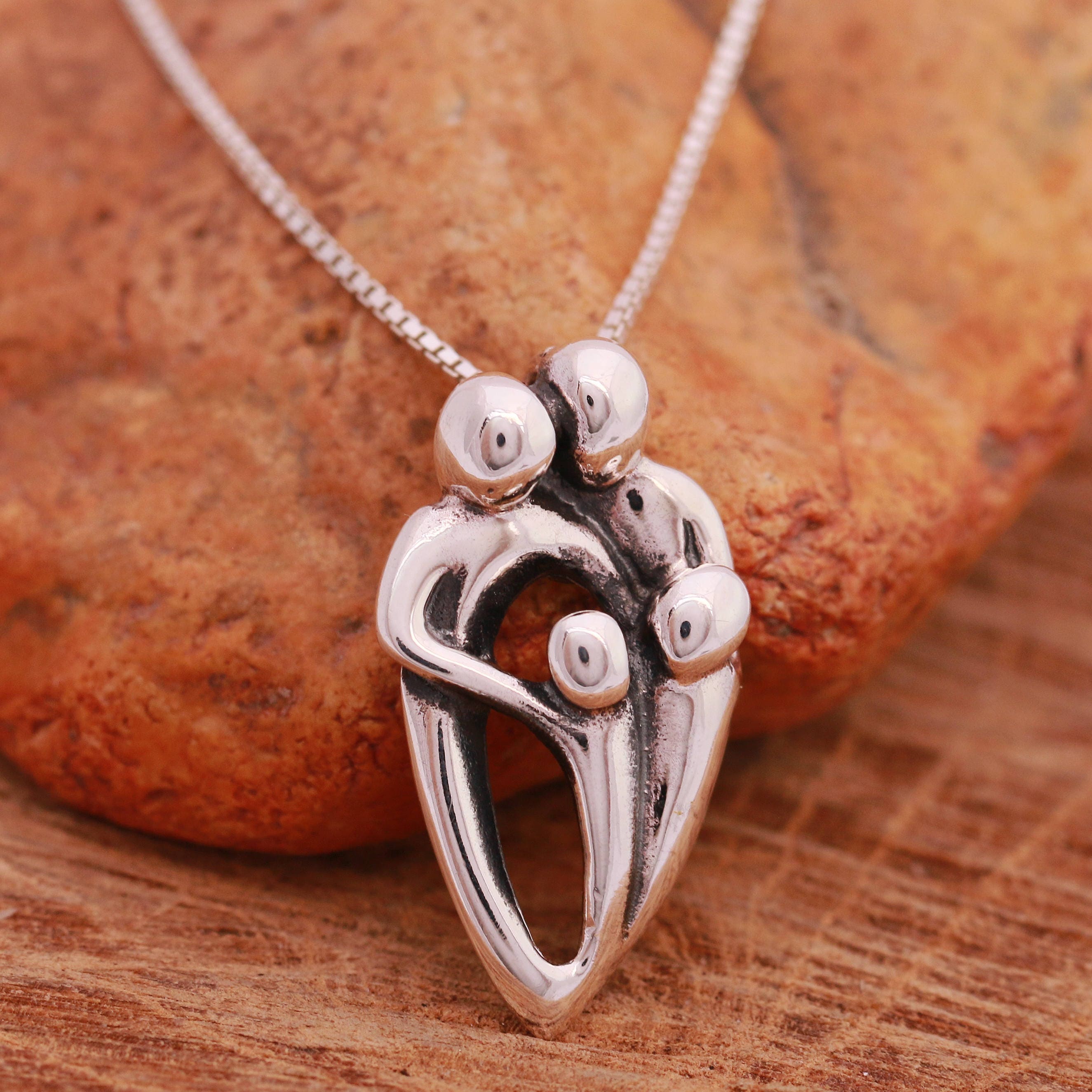 Family of four best sale necklace