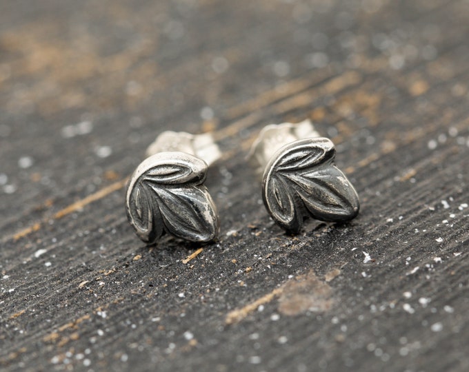 Sterling Silver Ivy Leaf Earrings, Silver Leaf Earrings, Silver Leaf Stud Earrings, Floral Earrings, Leaf Earrings, Handmade Earrings