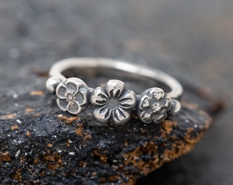 Sterling Silver Flower Wreath Ring: Handmade Botanical Wedding Band
