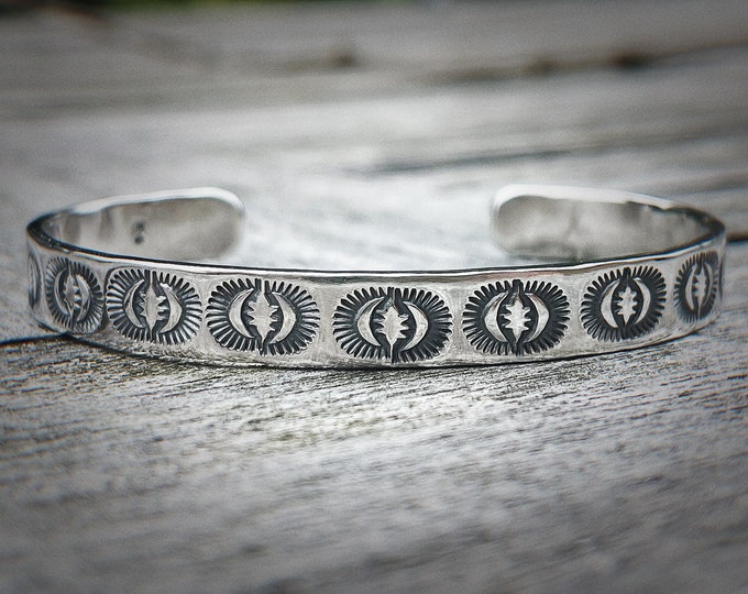 8mm Chunky Sterling Silver Hand Stamped Cuff, Navajo Style Cuff, Sun Ray Pattern, Handmade Cuff, Heavyweight Cuff, Men’s Cuff, Unisex Cuff