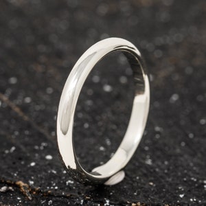 Completus Ring, in 9ct White Gold, 3mm Wide, D Shaped, Handcrafted White Gold Ring, Simple, Classic, Minimalistic, White Gold Wedding Ring
