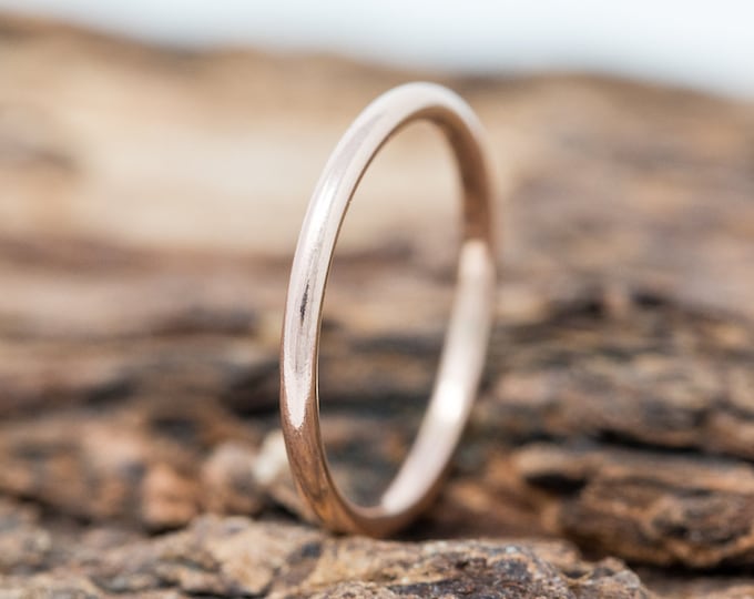 Completus Ring, 1.5mm Wide, in 9ct Rose Gold, Handmade Rose Gold Wedding Ring, Classic, Simple, Minimalistic, Stackable
