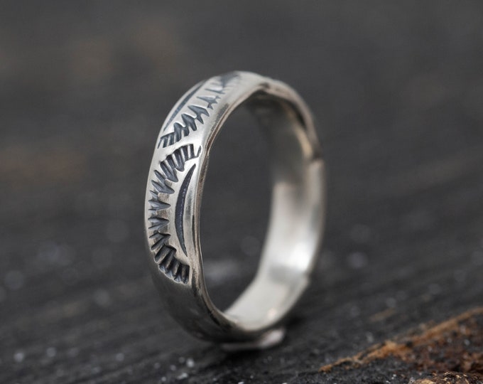 4mm Sterling Silver Hand Stamped Ring, 3 Dimensional Sun Ray, Navajo, Geometric Patterned, Southwestern, Thumb Ring, Unisex Ring