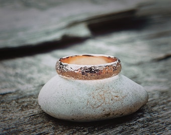 Hand Forged 9ct Rose Gold Wedding Ring: Rustic Hammered Band