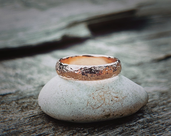Hand Forged 9ct Rose Gold Wedding Ring: Rustic Hammered Band