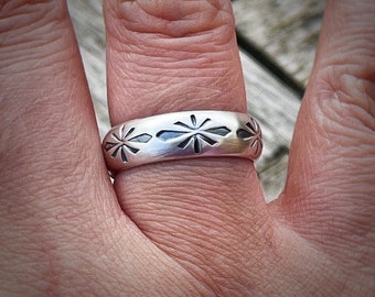 6mm Sterling Silver Navajo Ring, Hand Stamped Diamond Line Patterned Ring, Handmade Ring, Southwestern Style Ring, Gift for Her