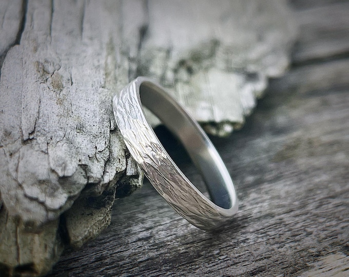 Vetustas Ring, Solid 9ct White Gold Minimalist Ring, Hand Textured Gold Ring, in Various Widths, Unique Wedding Ring, Unisex