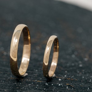 9ct Yellow Gold Wedding Ring Set|9ct Gold Wedding Bands|Gold D Shaped Wedding Band Set|His and Her Wedding Ring Set|Couples Ring Set