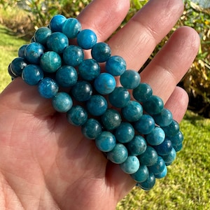 Handmade Blue Apatite Beaded Bracelet: Healing Crystal Stretchy Bracelet