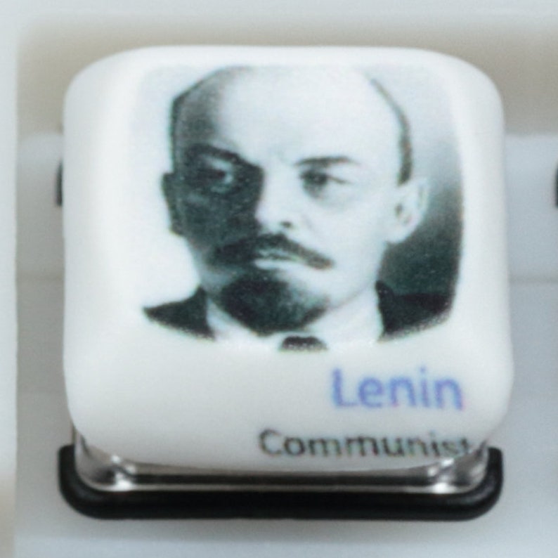 Ornamental Junana MX Keycap Lenin