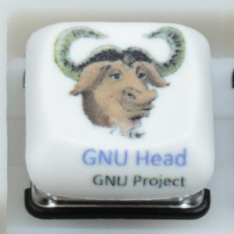 Ornamental Junana MX Keycap GNU Head