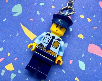 Llavero con minifigura de policía