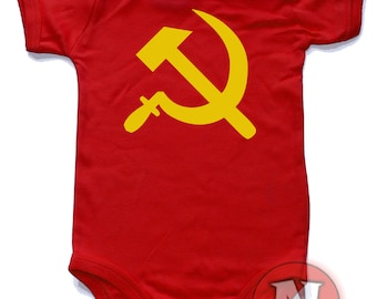 Hammer and sickle babygrow vest. Babygrow baby suit in sizes from 0-3 up to 12-18 months.