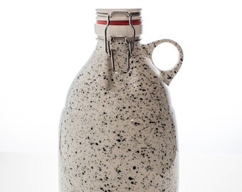 Oreo Speckled Ceramic Growler for Kombucha or Beer, Stoneware Water Bottle Jug for - 84-ounce, 2.5L