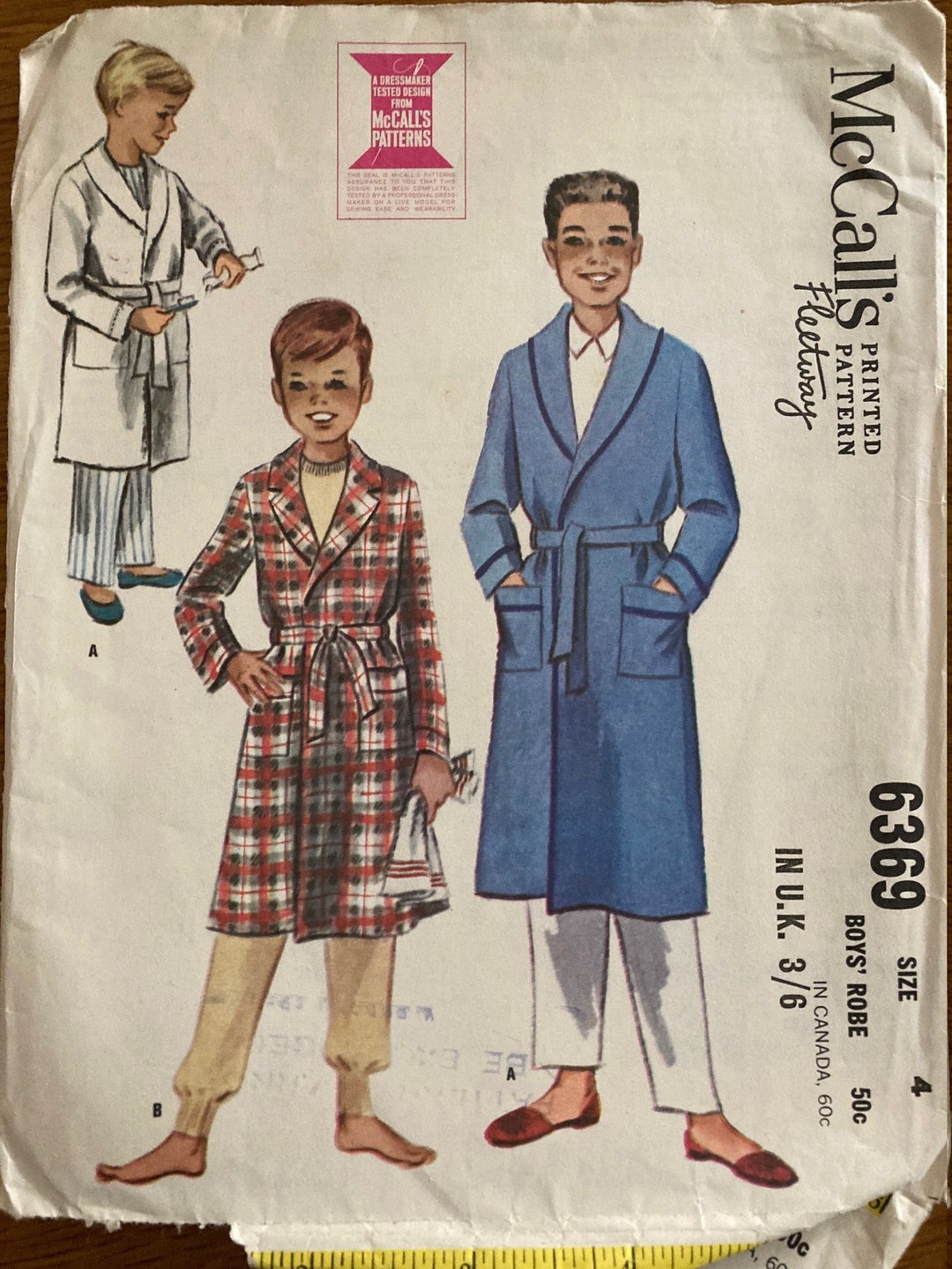 Child's Dressing Gown Original Sewing Pattern Boy's Bathrobe Robe Size
