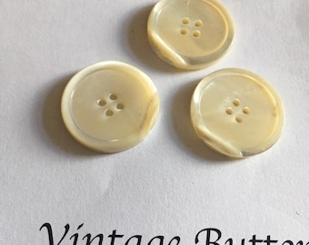 Vintage Cream Marble Effect Verre Perlé Flat Four Hole Button - 21mm - Jolis Boutons Ivoire Blanc