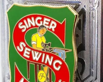 Singer Featherweight - Pin Pal Singer Sewing Machines Sign Needle Minder