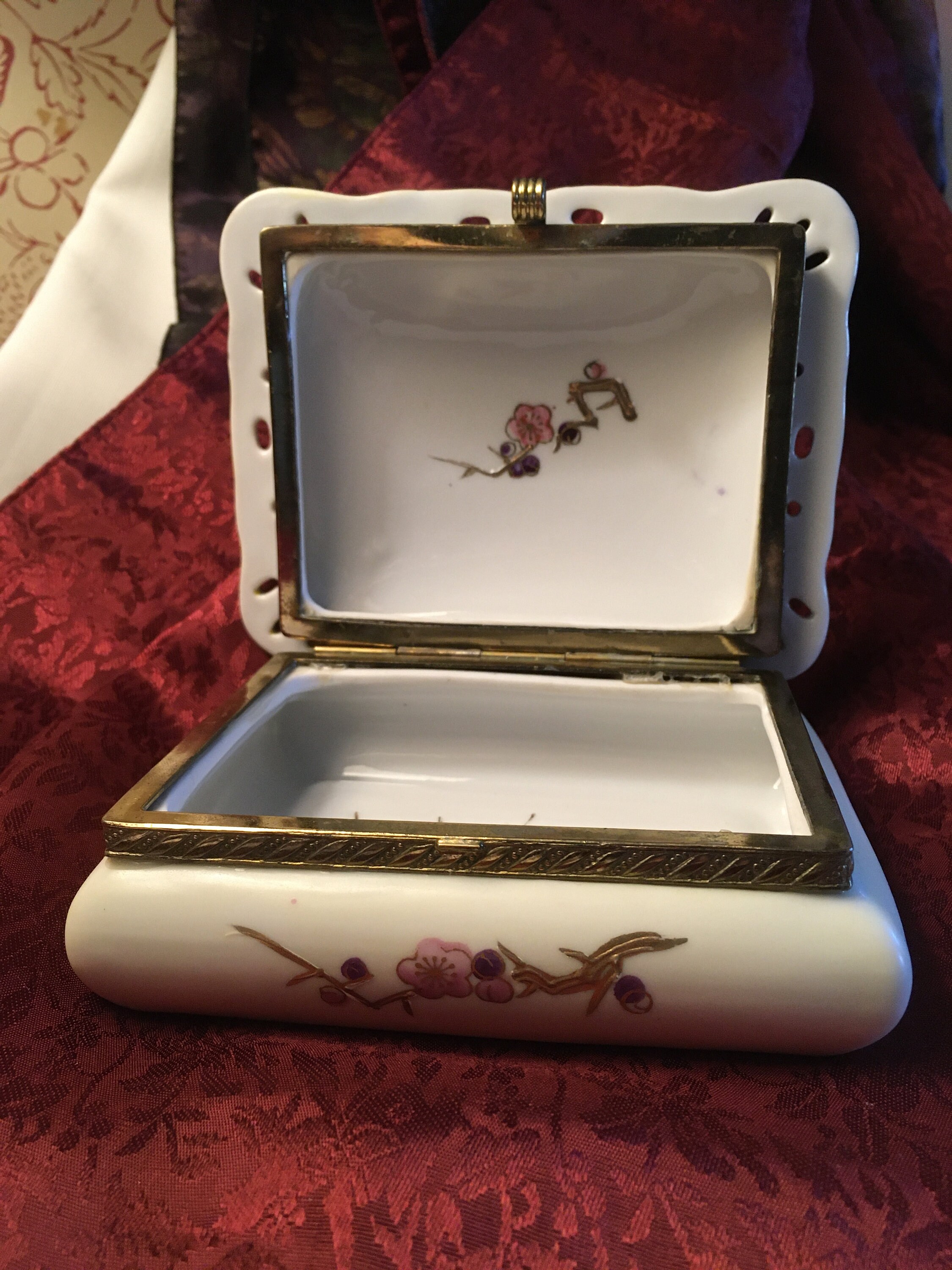 Vintage Decorated Porcelain Hinged Box for Trinkets Jewelry Etsy