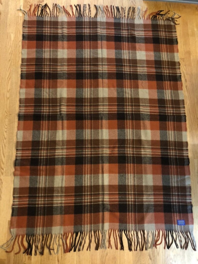 FARIBO Tartan Plaid Blanket Throw Maroon Blue Gray Blue Off-White FARIBAULT Woolen Mill Co 53 x 42