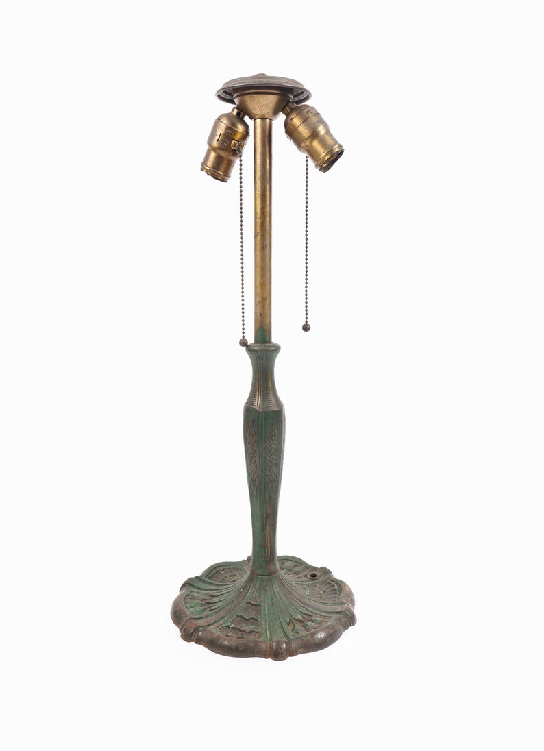 Antique Hubbard Style Metal Table Lamp image 4