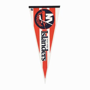 New York Islanders Felt Pennant Vintage NHL Product Hockey Flag