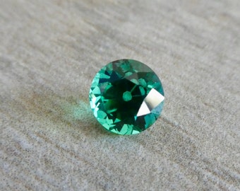 Stunning Hand Cut Deco Old European Cut Bright Vivid Green Emerald 7.1 millimeters