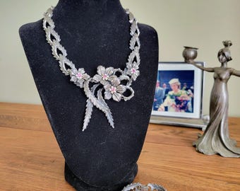 Vintage 1950s CORO Botanical Demi Parure