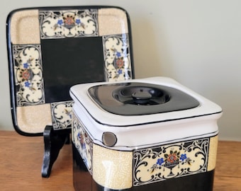 RARE 1920s Art Deco Wedgwood Co. "The Cube" Teapot & Matching Stand – Nanette Black Pattern