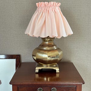 Pink scalloped gathered scrunchie lampshade