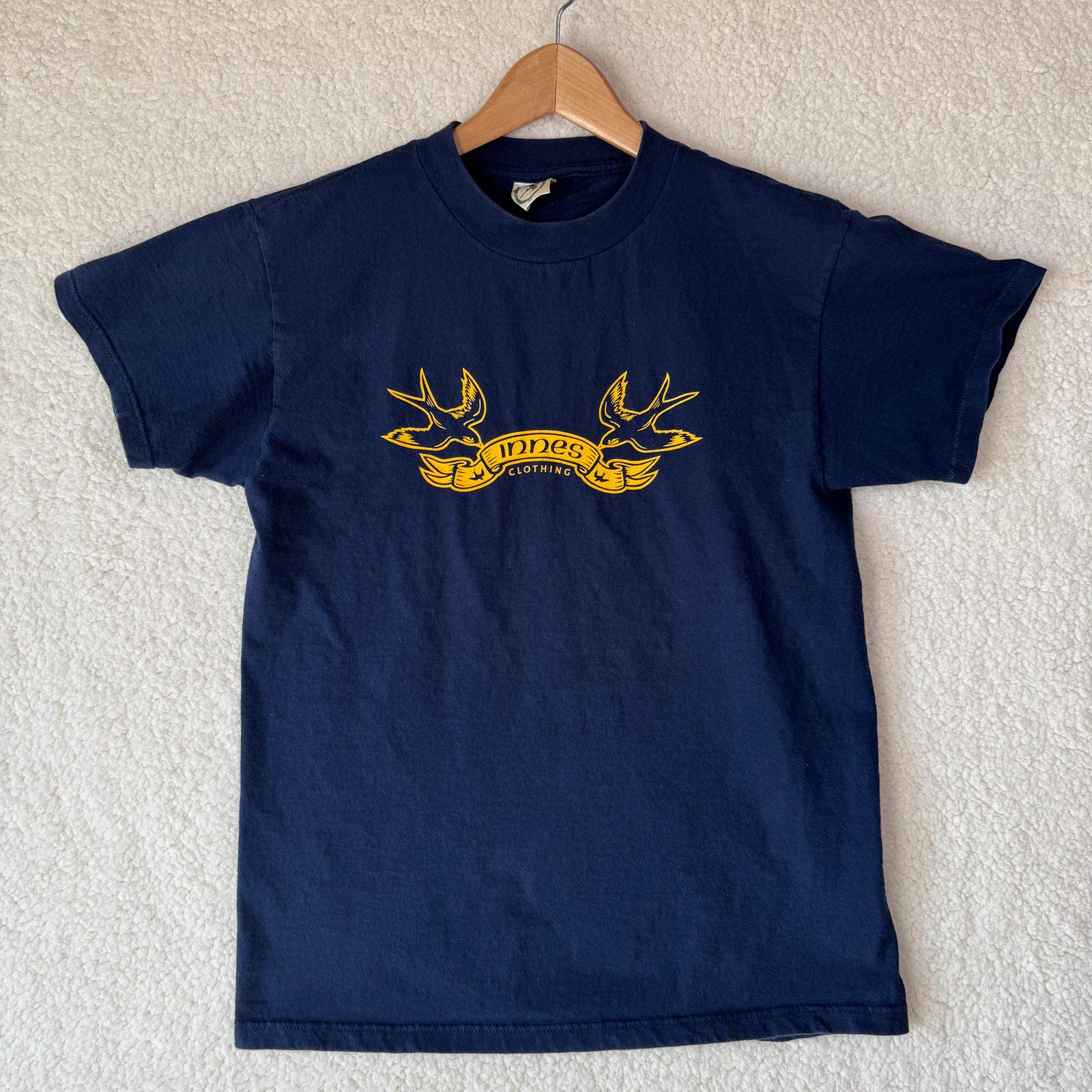 レア Innes Clothing KRISTIAN SVITAK tシャツ 【公式通販】