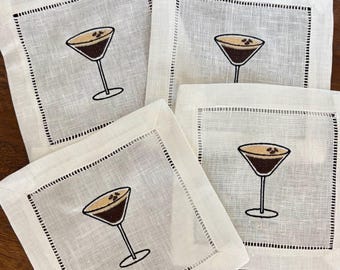 Espresso-martini-cocktailservetten: uniek servies voor entertainment