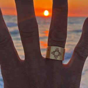 Sol Ring- wide adjustable ring- Zia New Mexico Flag