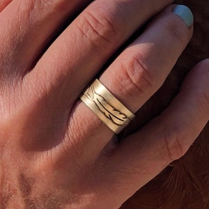 Feather Ring Inspired by Nature Perfect for both men and women, antique brass or matte silver.