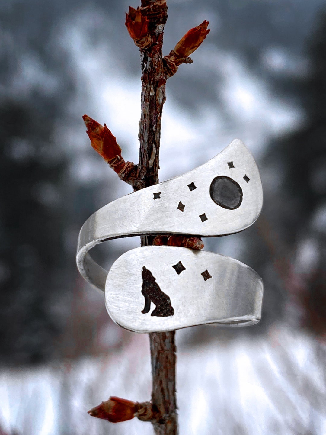 Howl Adjustable Bypass Ring, Wolf Rings, Nature Jewlery, Dogs