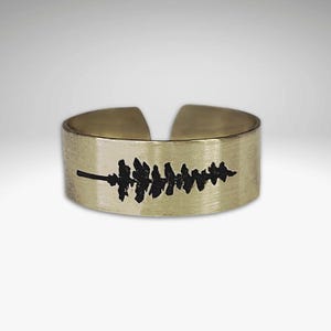 P Pine Adjustable Ring -Ponderosa Pine Tree Thumb Ring