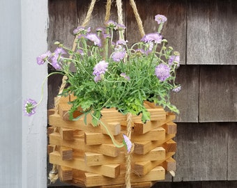 stained/natural Hanging Indoor Outdoor Octagon hexagon Wooden Stained Garden Planter