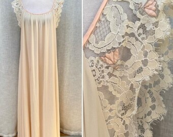 Lucie Ann vintage blush light pink lace nightgown dress