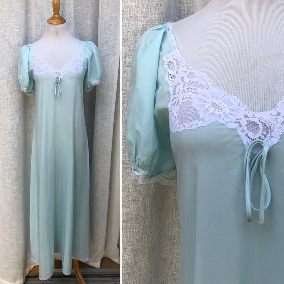 Corhan Noumair powder blue with white Lace long N… - image 1