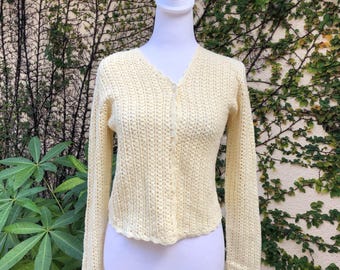 Jenni by Jennifer Moore button down crochet light butter yellow cardigan sweater