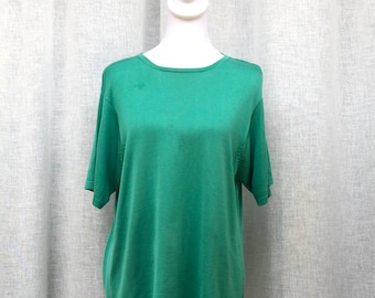 Kevo Collection Green Short sleeve silk Sweater top