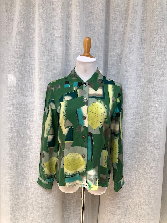 Green viscose abstract pattern blouse Japanese vi… - image 1