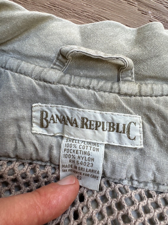 Banana Republic Safari Men’s Khaki Vest - image 6