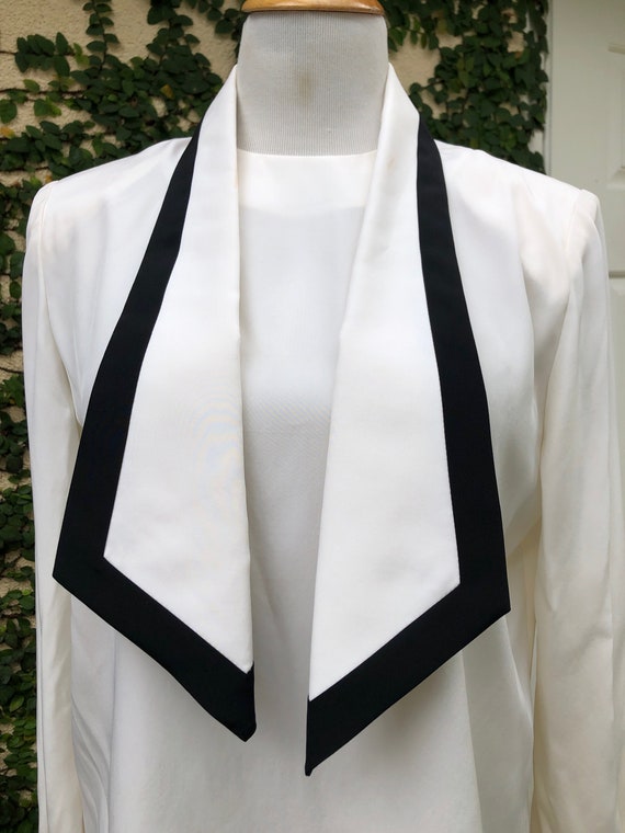 ADOLFO NY off white Silk Blouse With Black trim a… - image 6