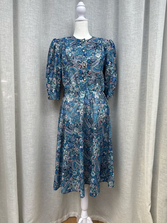 1960's California Looks Blue Floral, 3/4 Sleeve Dr