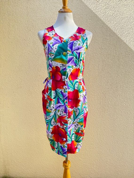 TESS Dress Tropical Floral Sleeveless Button Down 