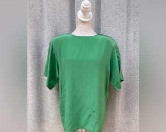 1990 Anne Klein II green short sleeve kimono style silk top blouse