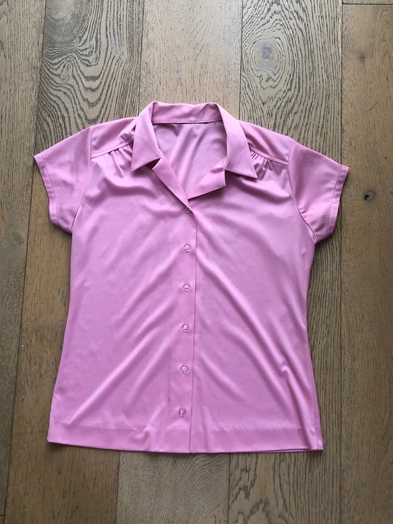 1960 pink stretch polyester button down short sle… - image 10